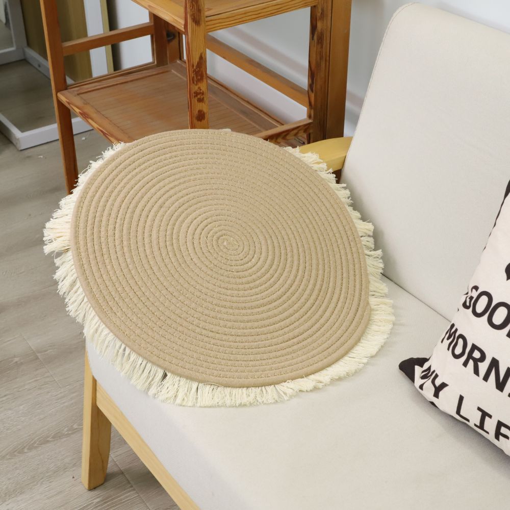 Round Rug with Fringed Design | Thrascher