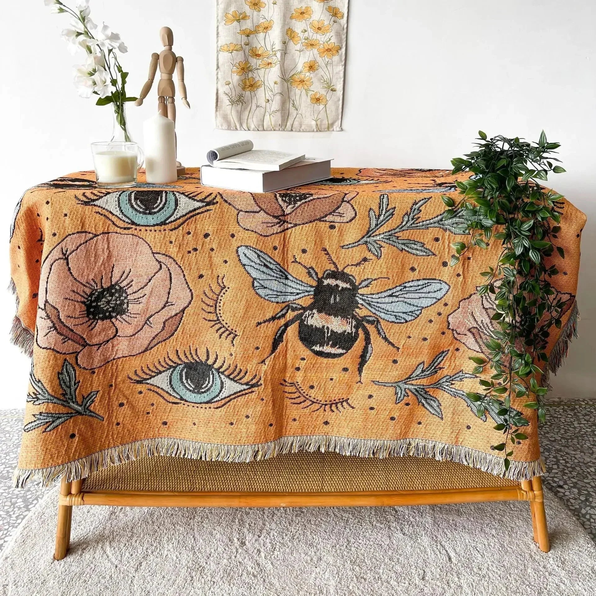 Sillesa Throw Blanket
