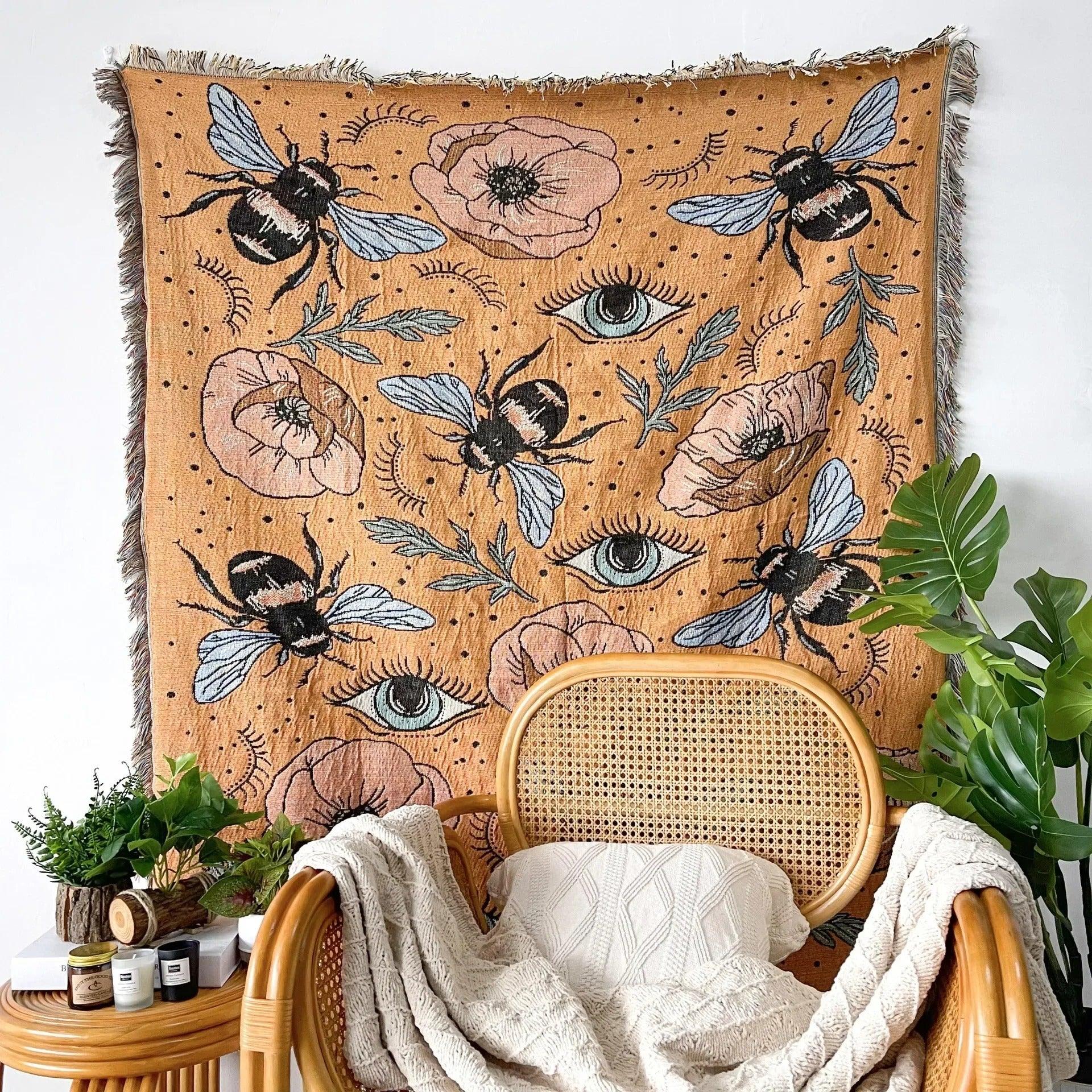 Sillesa Throw Blanket