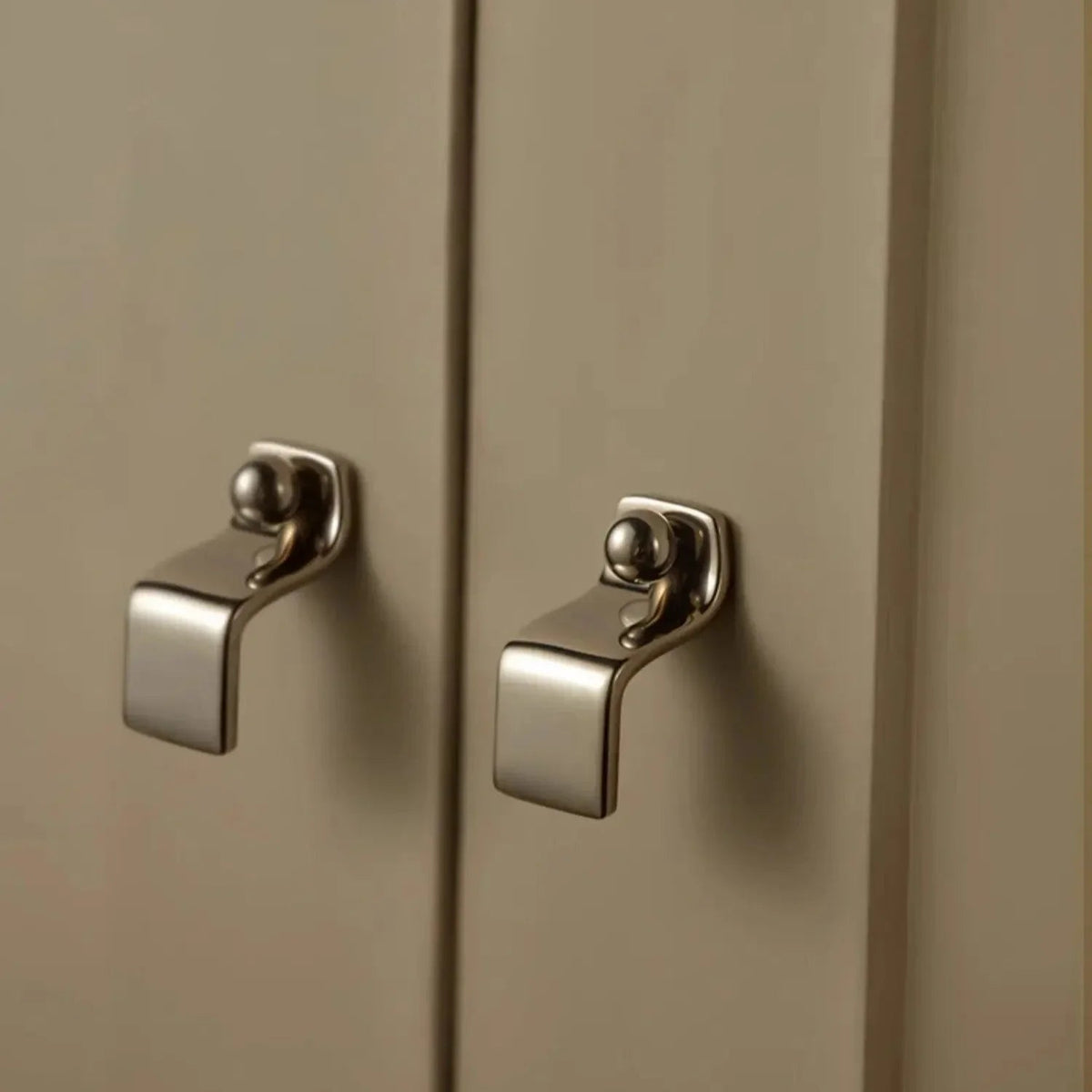 Silmova Brass Drawer Handle