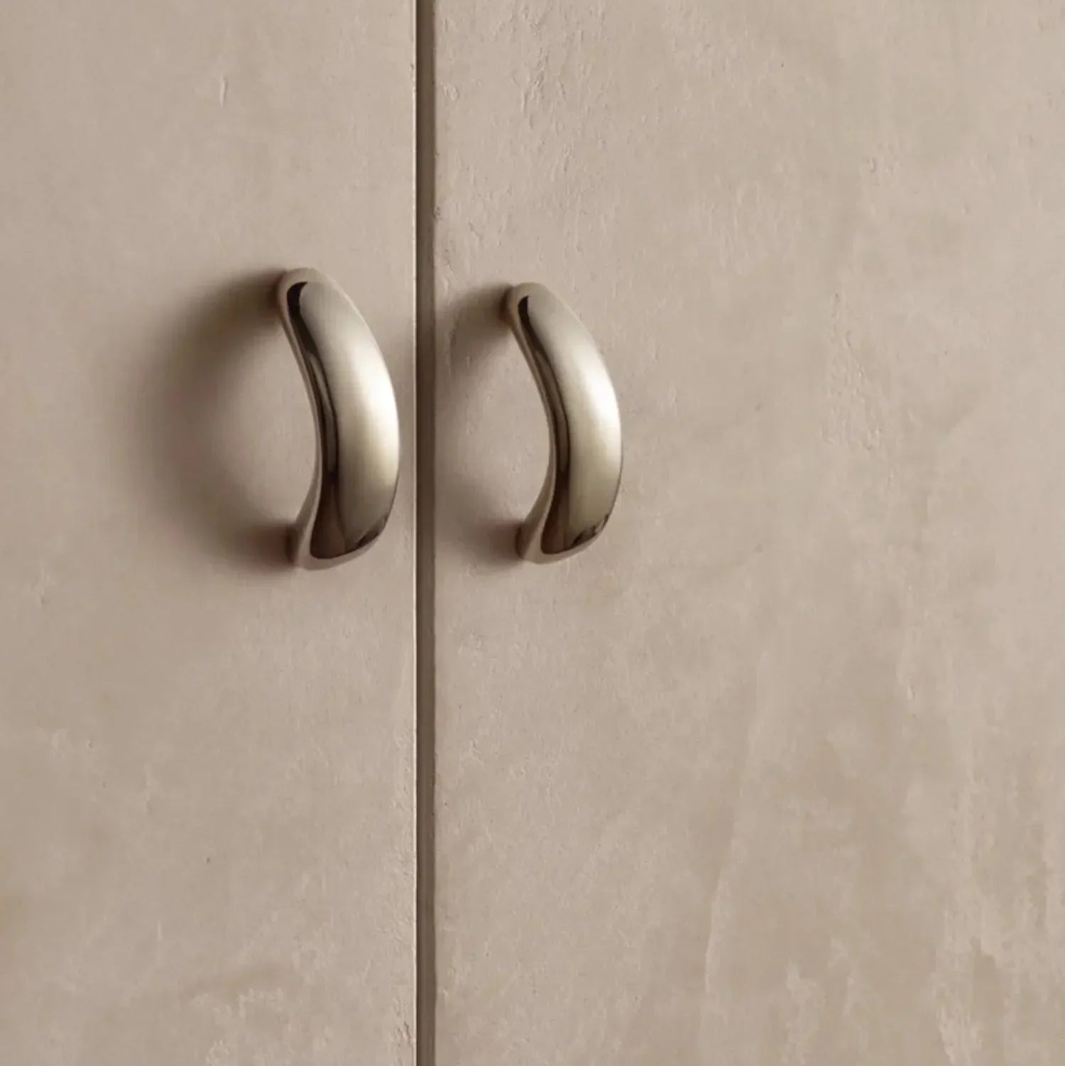 Silmova Brass Drawer Handle