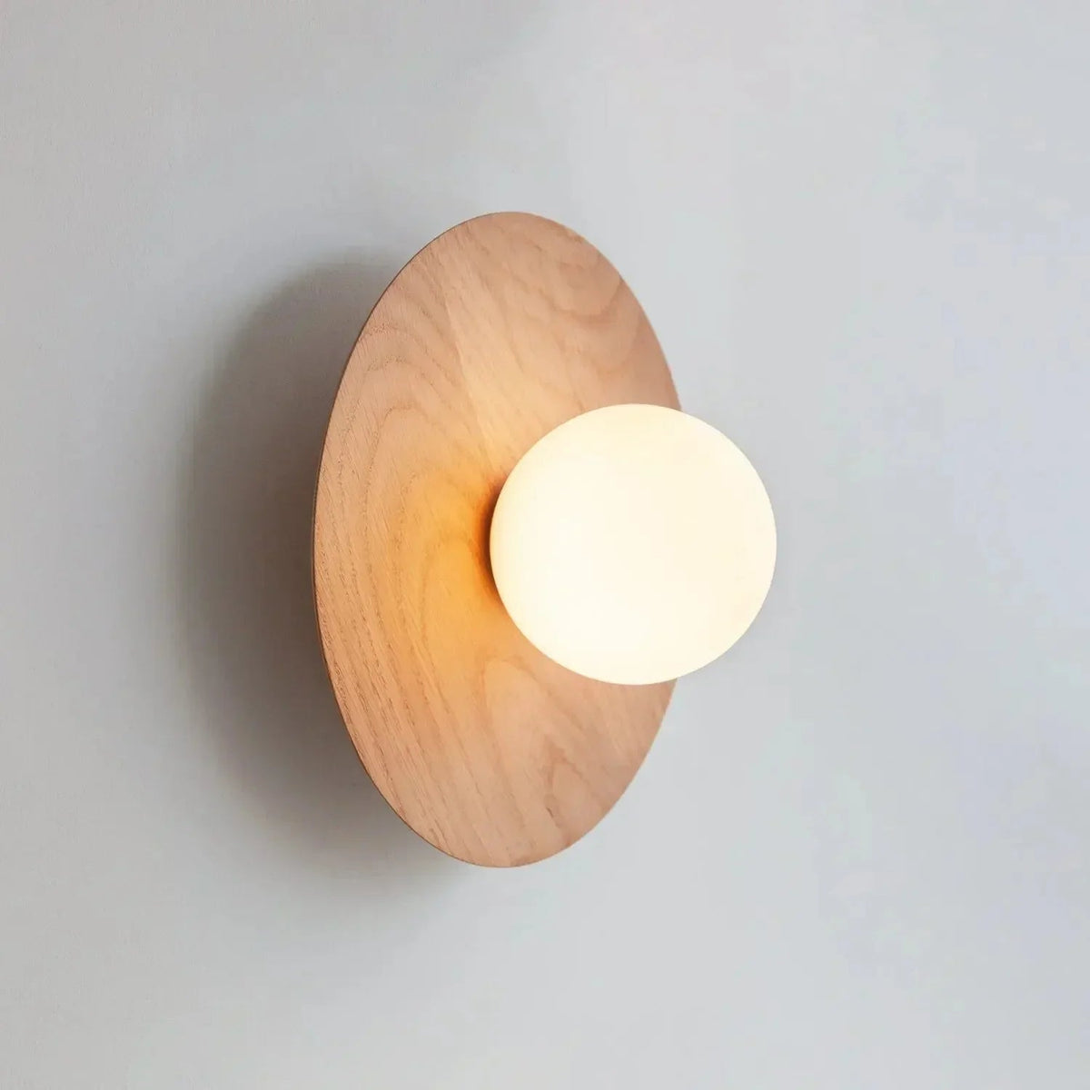 Silvirra Wall Lamp