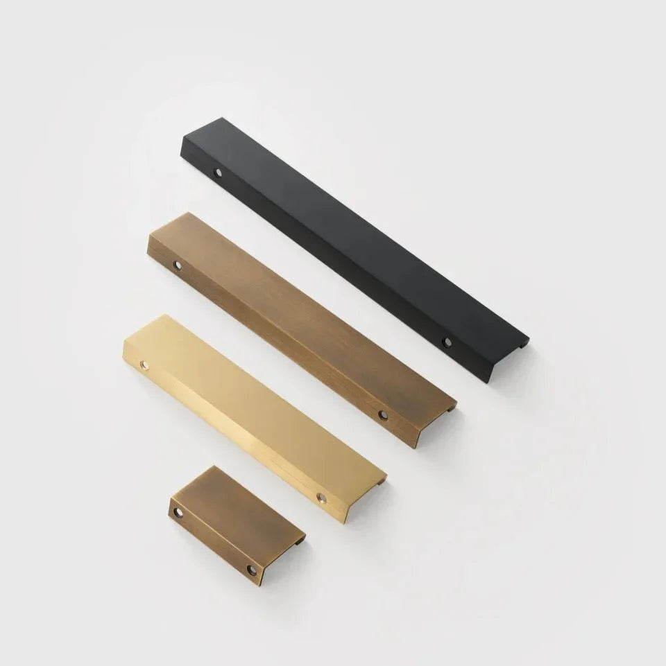 Tervane Brass Lip Pull