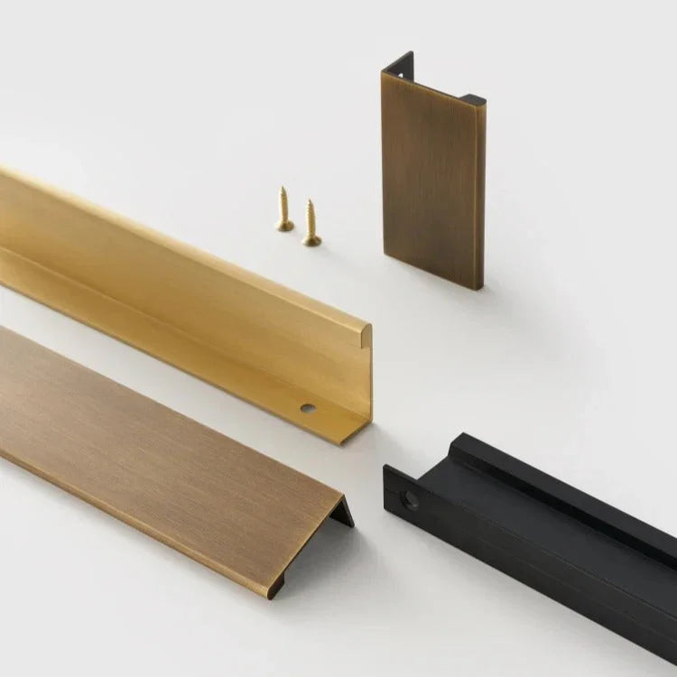 Tervane Brass Lip Pull