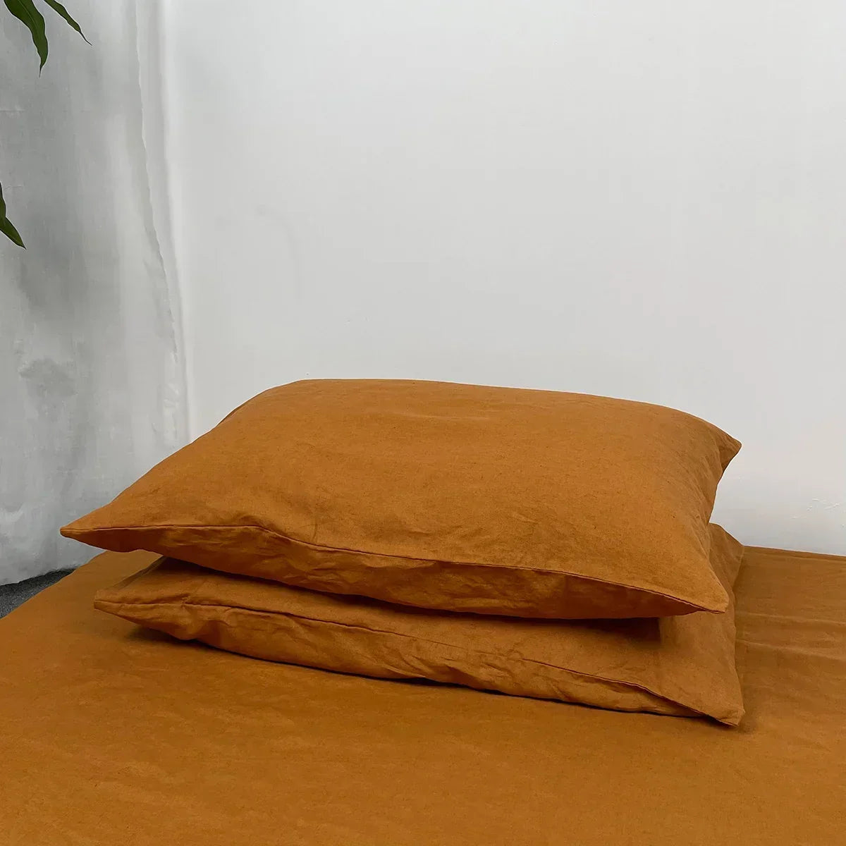 Torbosa Linen Bedding Set