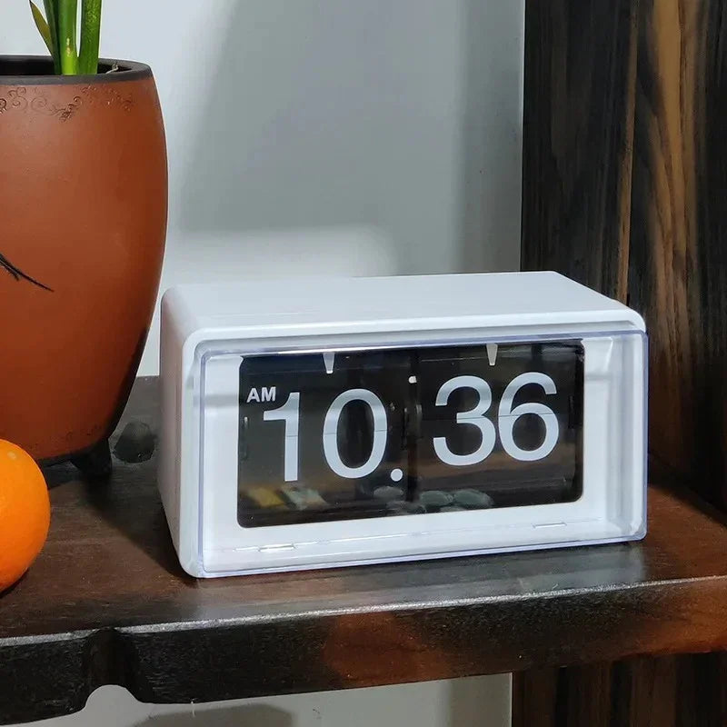 Ulsura Clock