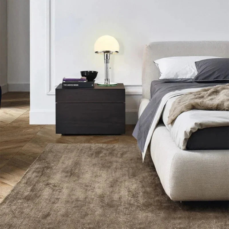 Ulvvia Table Lamp