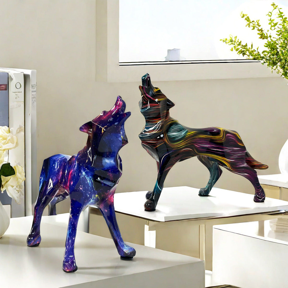 Unique Wolf Sculpture made of Hand-Painted Resin | Thrascher