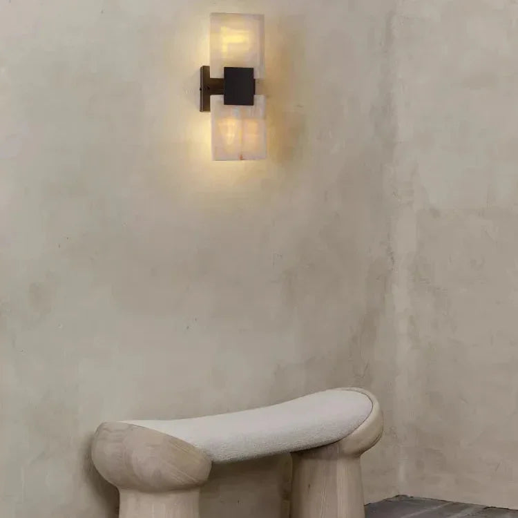 Valbara Wall Lamp