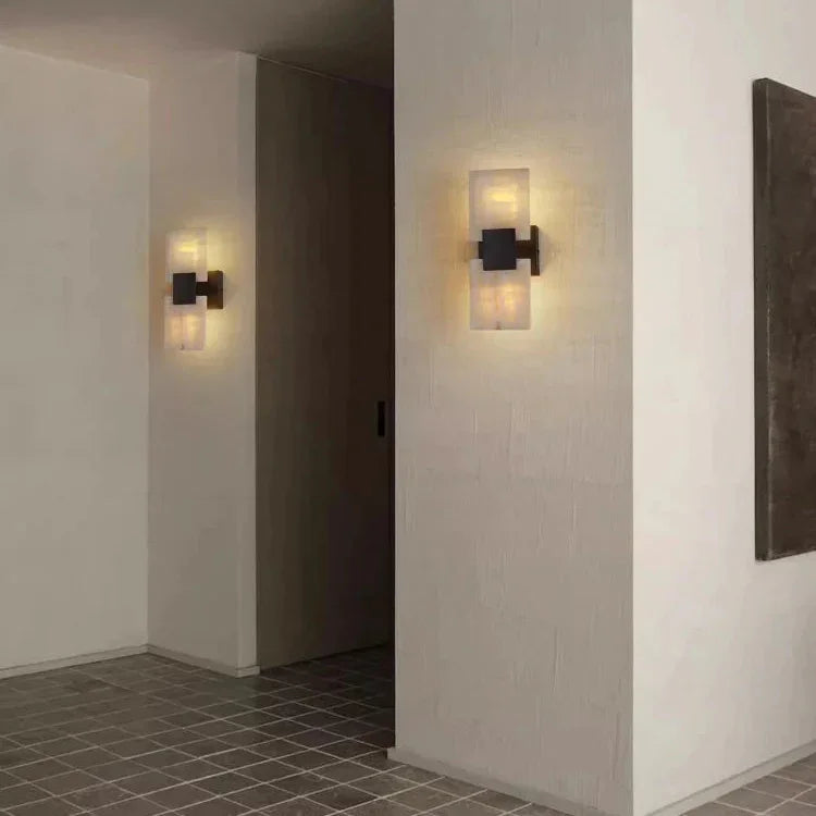 Valbara Wall Lamp