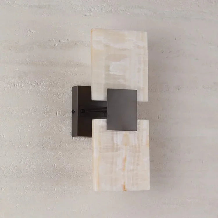 Valbara Wall Lamp