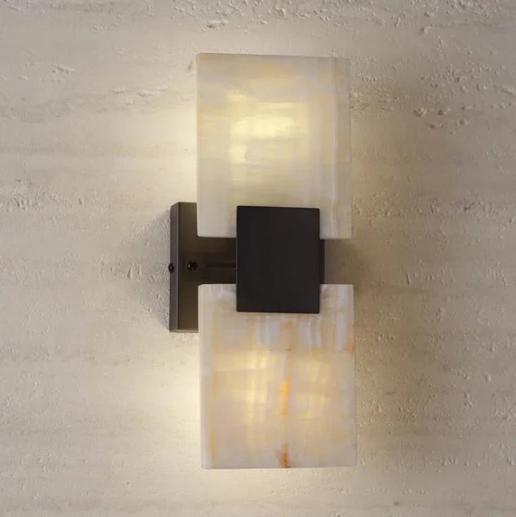 Valbara Wall Lamp