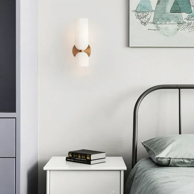 Valbia Wall Lamp