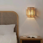 Valefell Wall Lamp