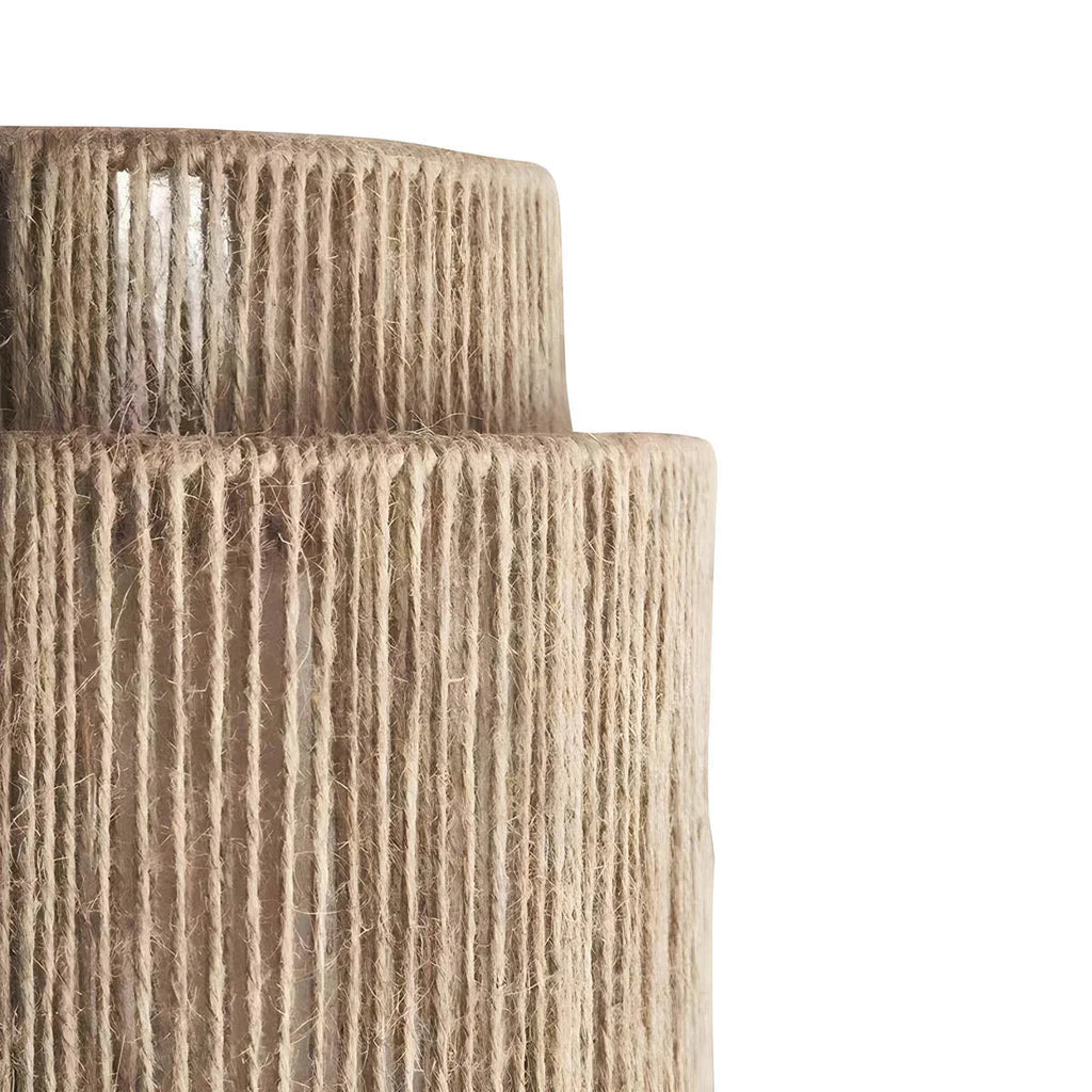 Valefell Wall Lamp