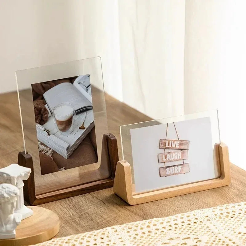 Valeholm Frame Collection
