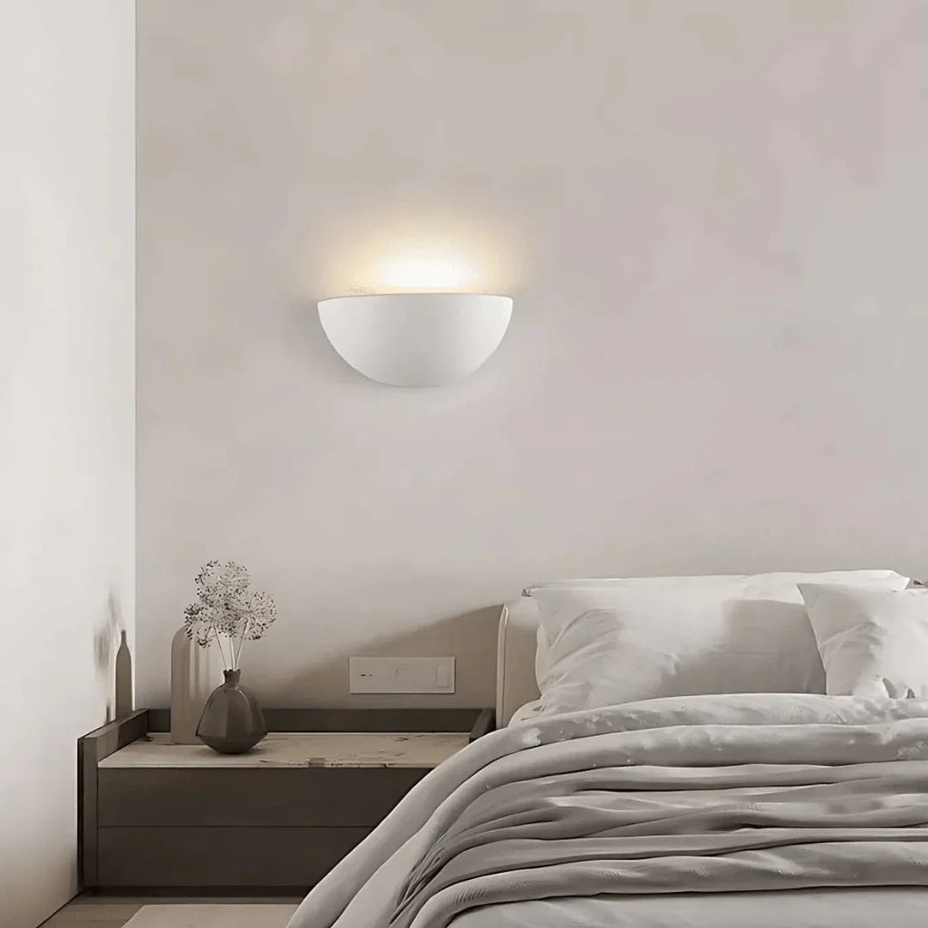 Vallara Wall Lamp