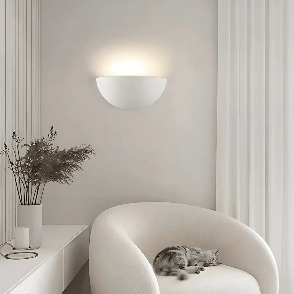 Vallara Wall Lamp