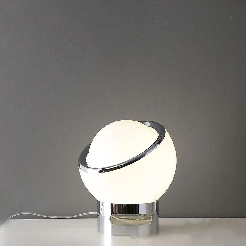 Valnola Table Lamp