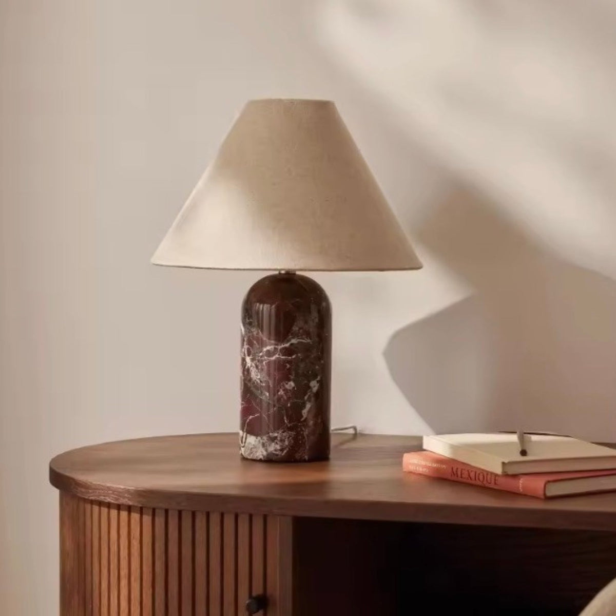 Valstola Table Lamp