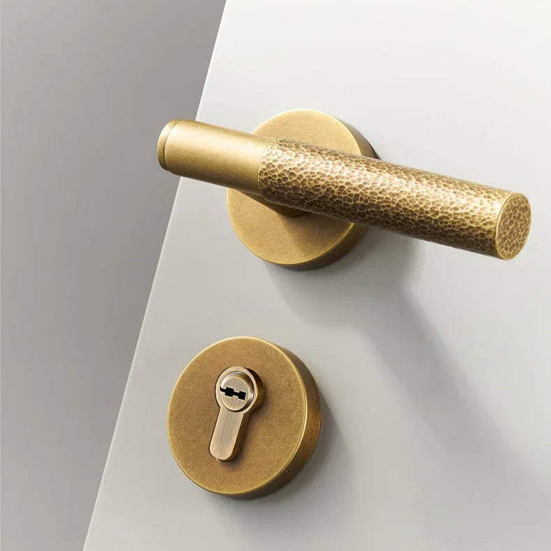 Valteda Brass Door Lock Set