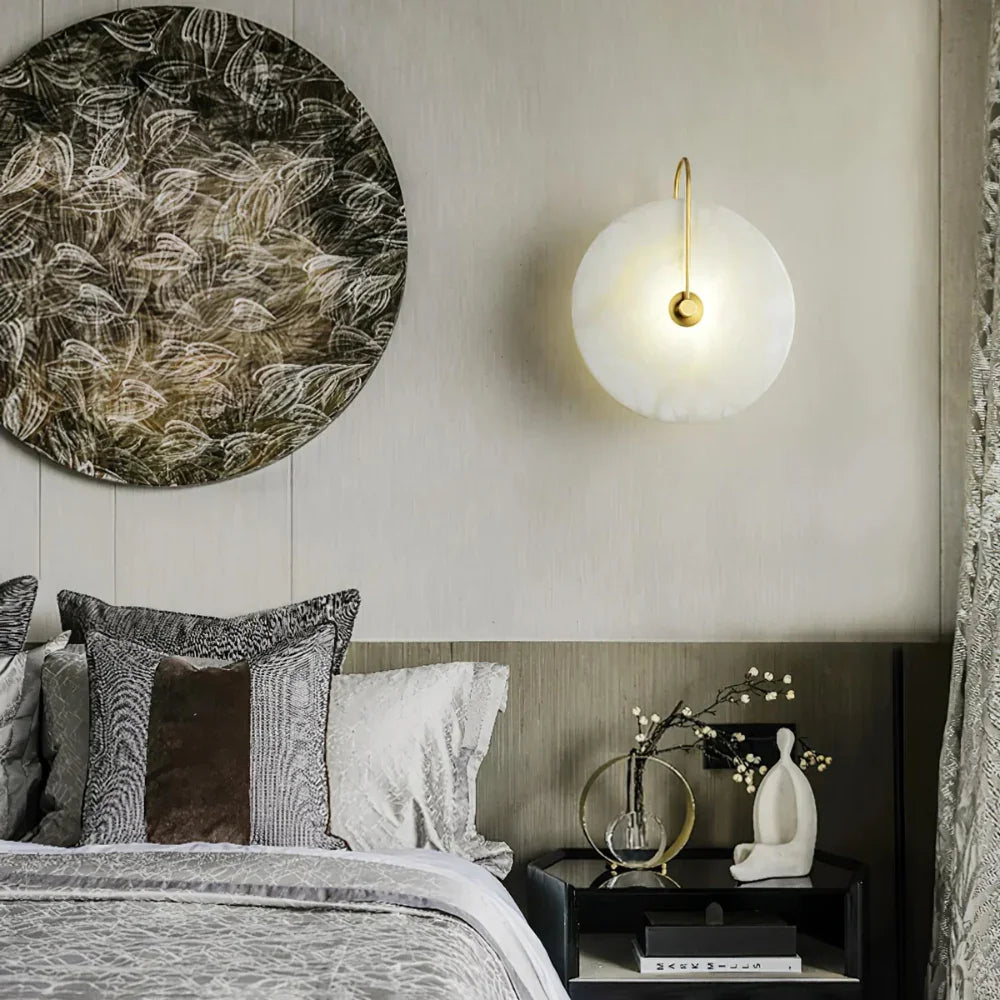 Valtova Wall Lamp