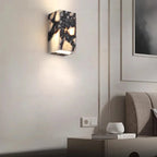 Valtvia Wall Lamp