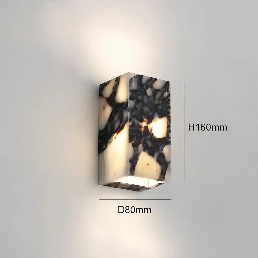 Valtvia Wall Lamp