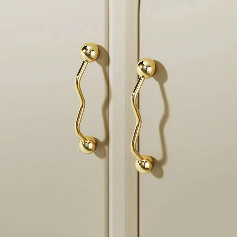 Varelle Cabinet Hardware