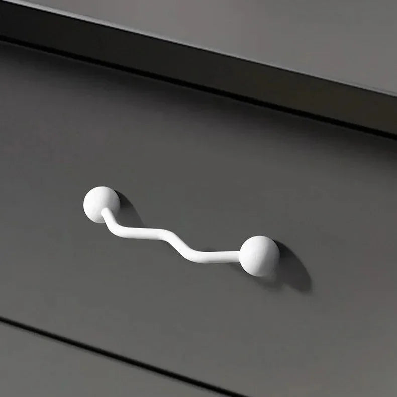 Varelle Cabinet Hardware