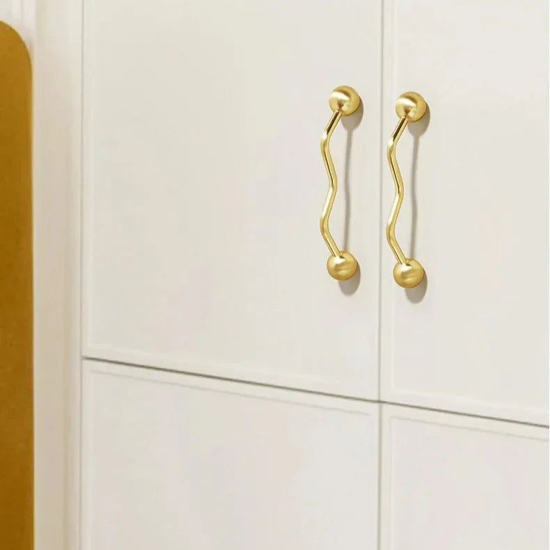 Varelle Cabinet Hardware