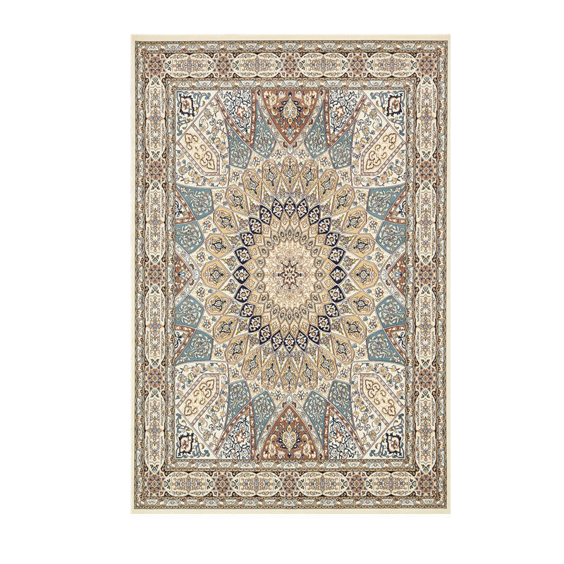 Vintage-Inspired Geometric Area Rug | Thrascher