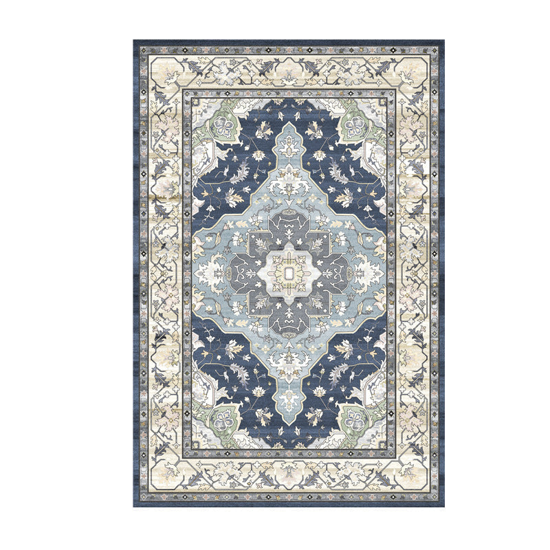 Vintage-Inspired Geometric Area Rug | Thrascher