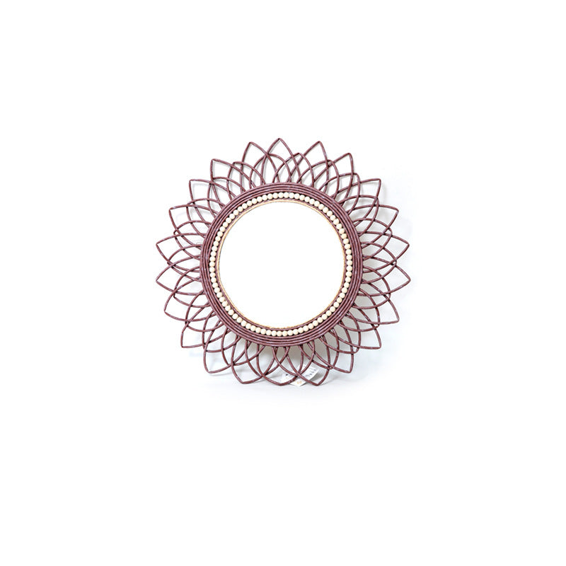 Wall Mirror with Elaborate Macrame Frame | Thrascher