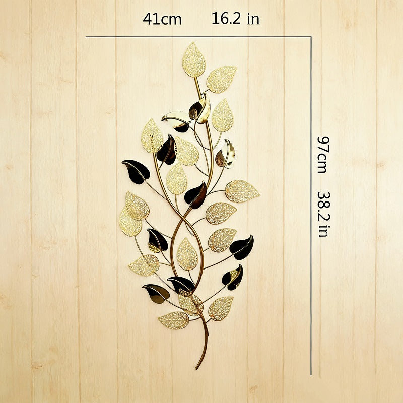 Wall-Mounted Leaf Sculpture | Thrascher