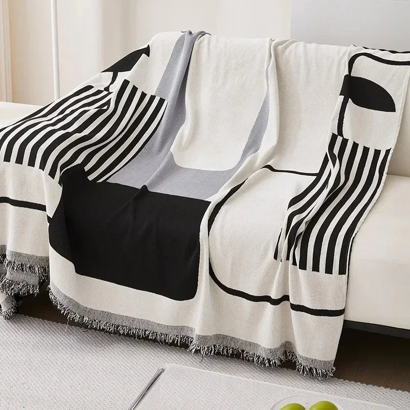 Willowcrest Throw blanket