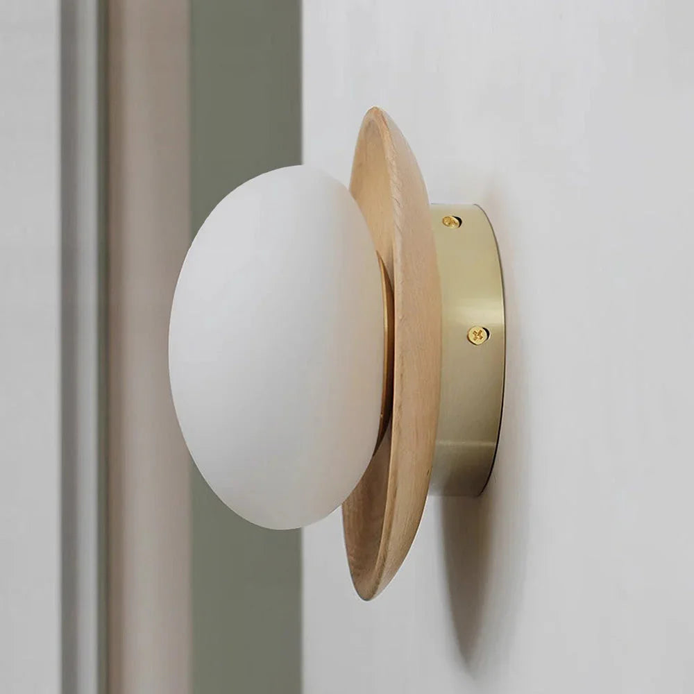 Wilsova Wall Light