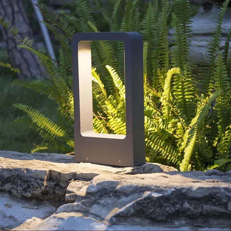Wilstia LED Garden Light
