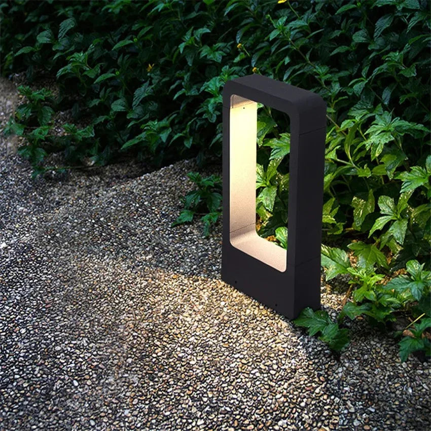 Wilstia LED Garden Light