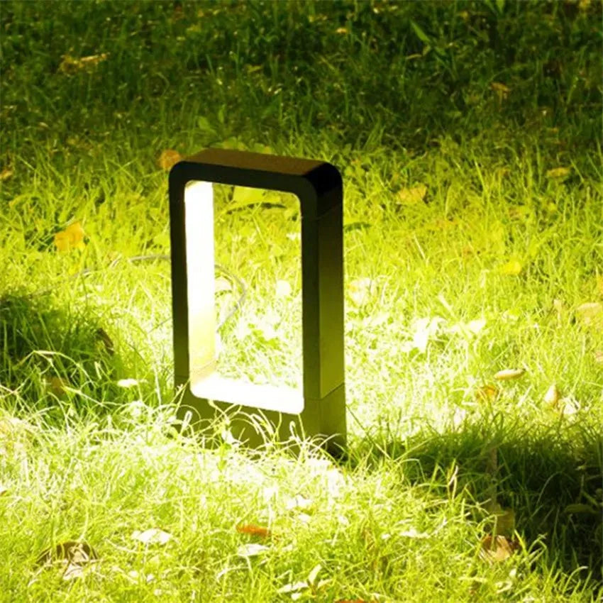 Wilstia LED Garden Light
