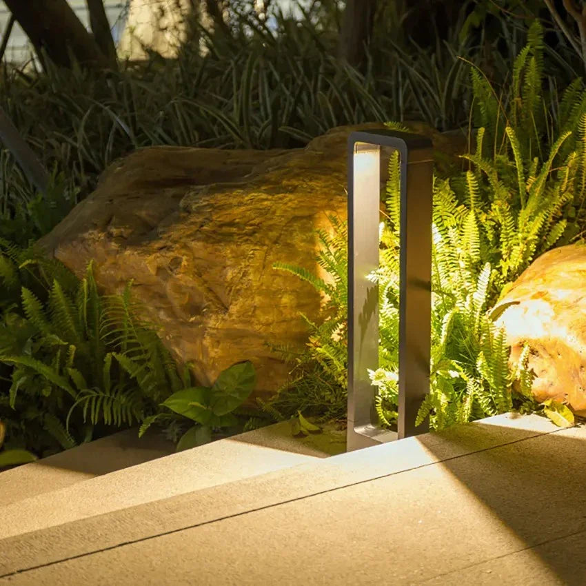 Wilstia LED Garden Light