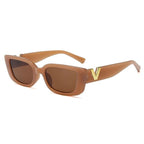 Women's Retro Cat-Eye Sunglasses with Plastic Frame and UV400 Lenses
