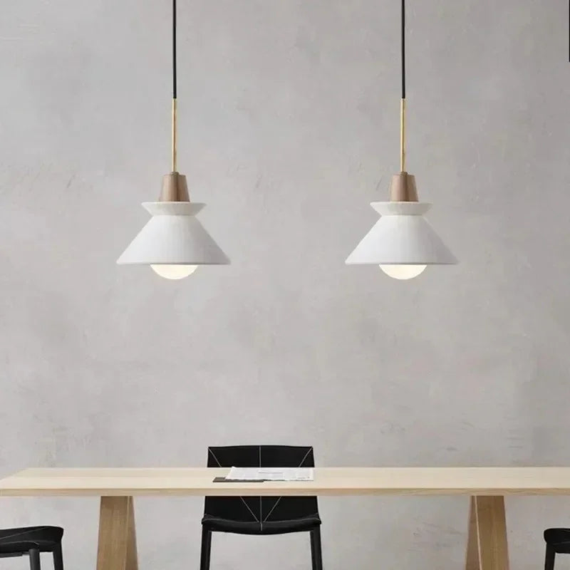 Yarmora Pendant Light