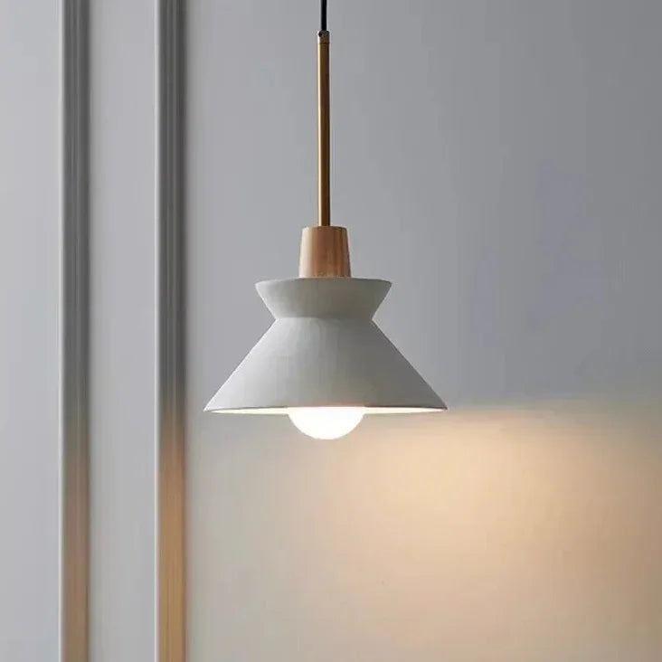 Yarmora Pendant Light