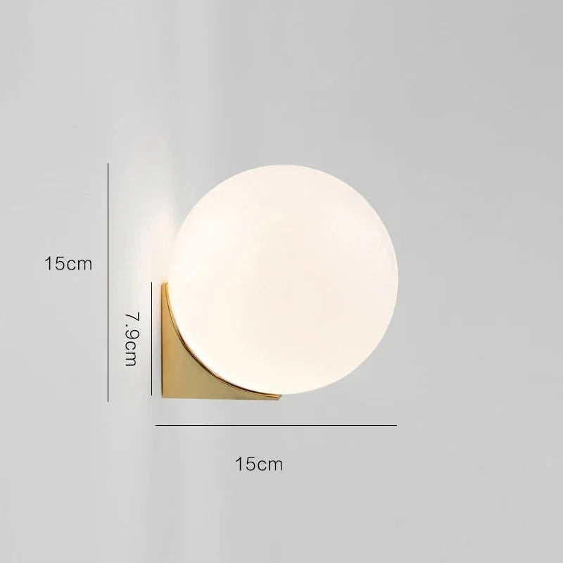 Yarstora Wall Lamp