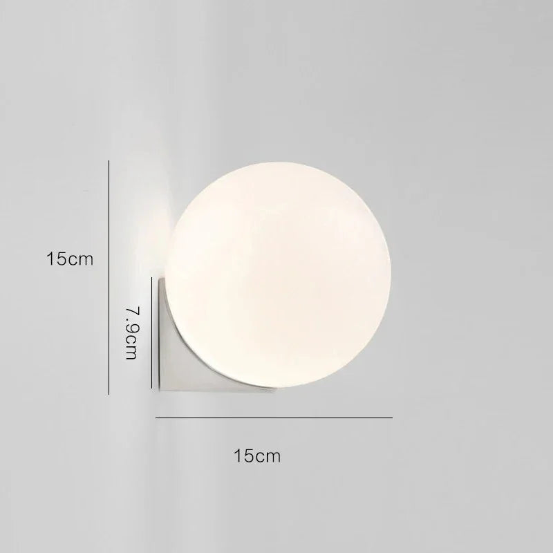Yarstora Wall Lamp