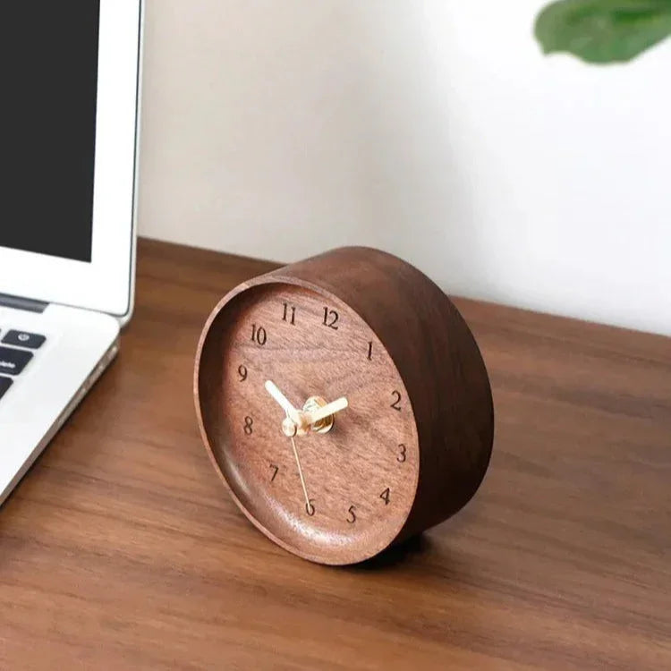 Yelrelta Wood Table Clock