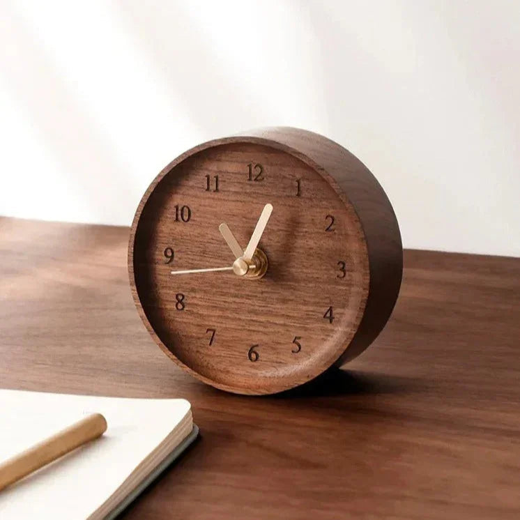 Yelrelta Wood Table Clock