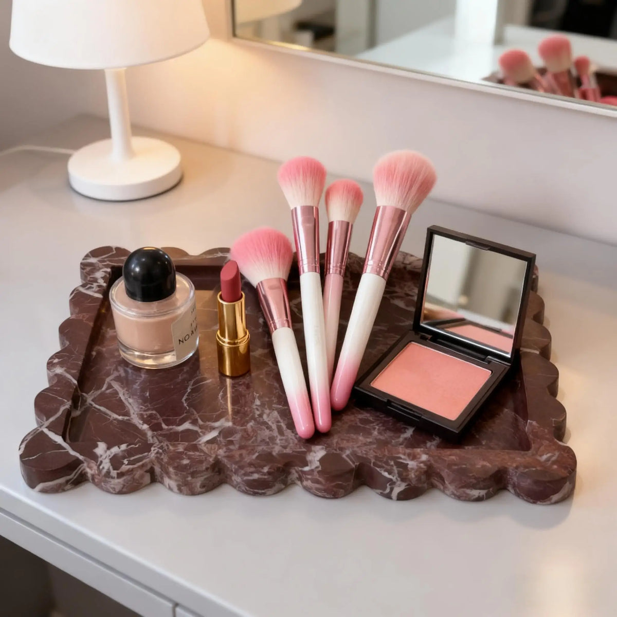 Zelndova Tray
