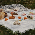 Zelrina Blanket with Strap